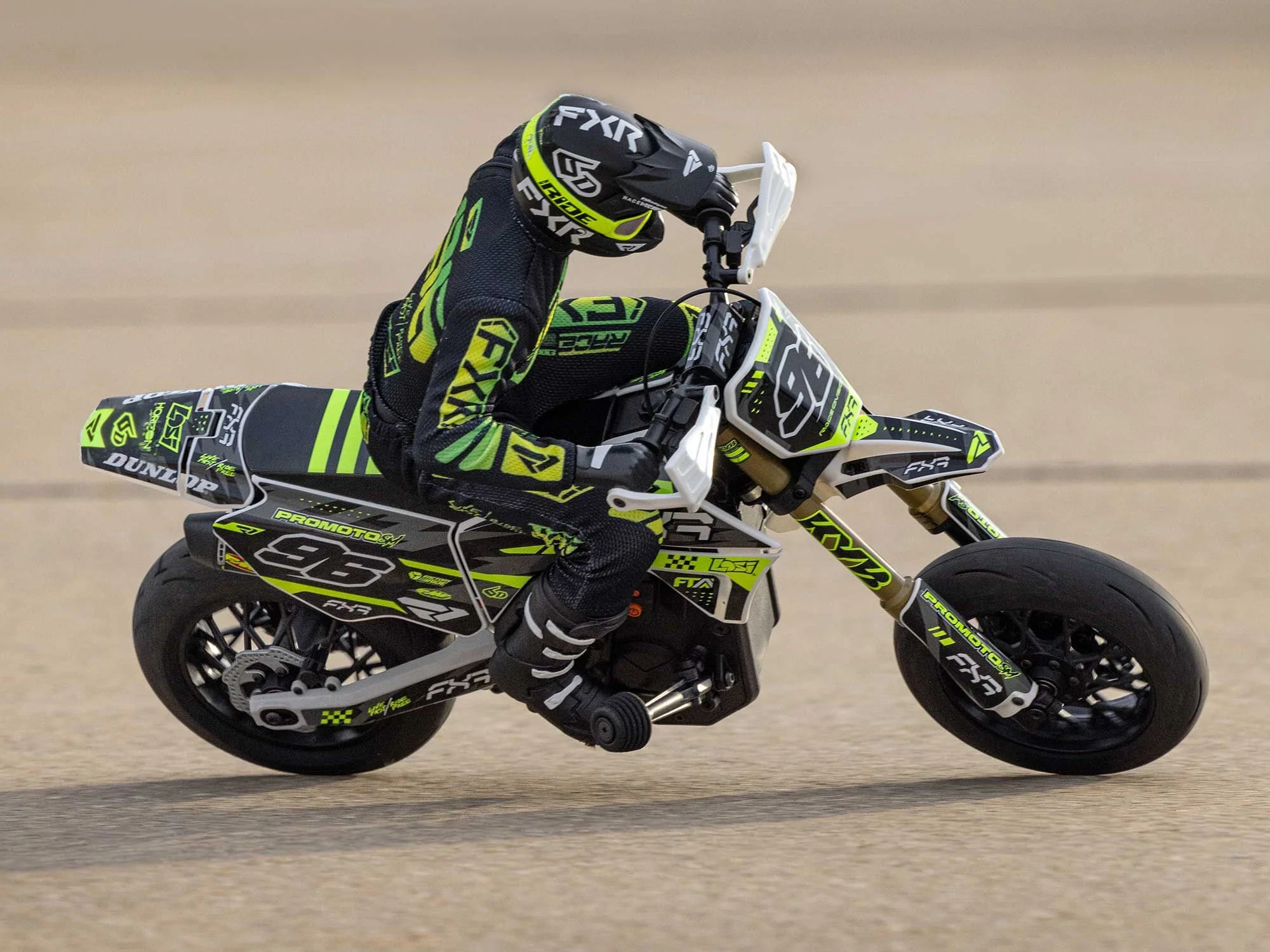 1/4 Promoto-SM FXR Supermoto Motorcycle RTR Basic - LOS2272 - Image 21