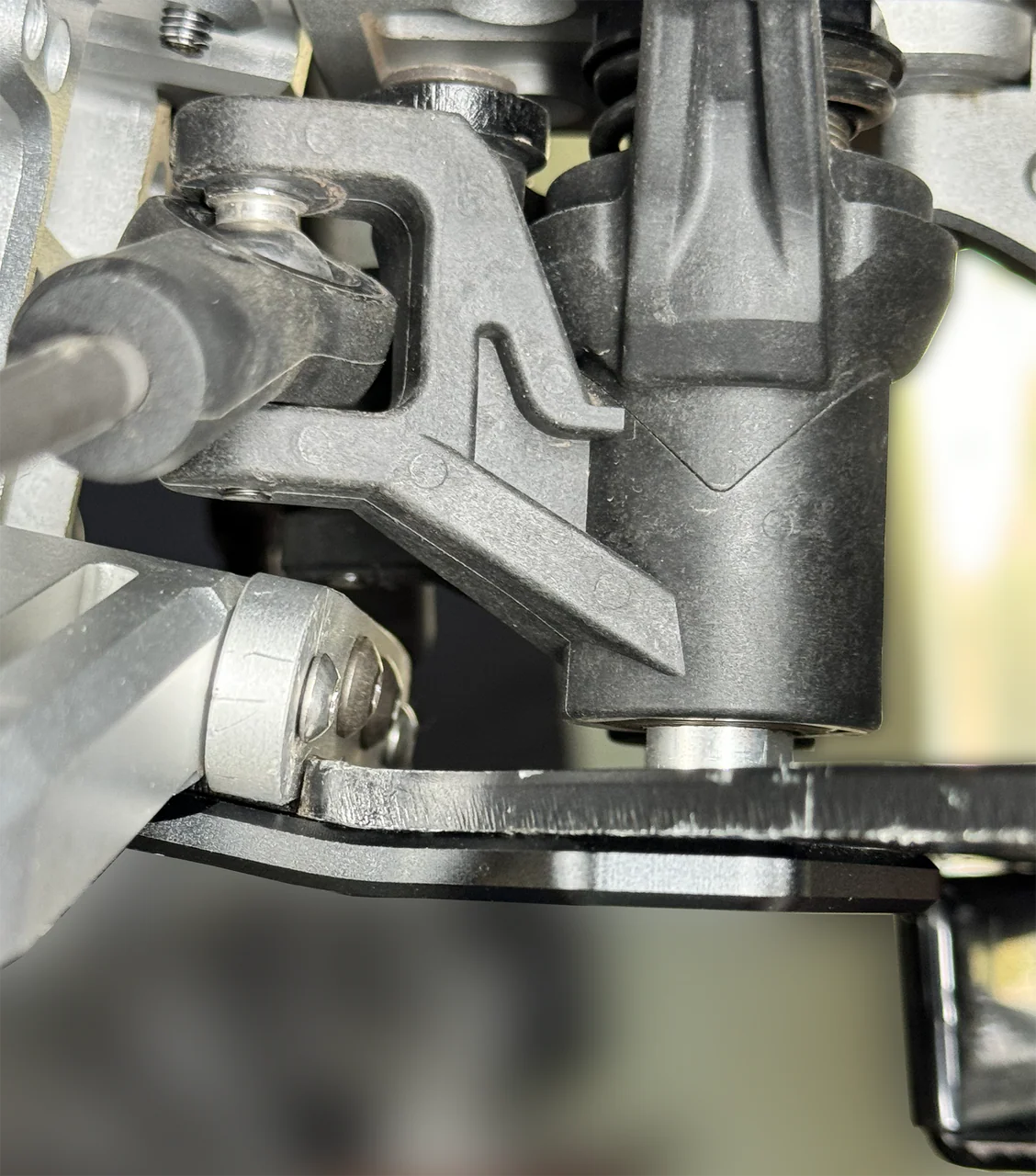7075 Chassis Skid Plate VESLA.5 [KVS223] - Image 2