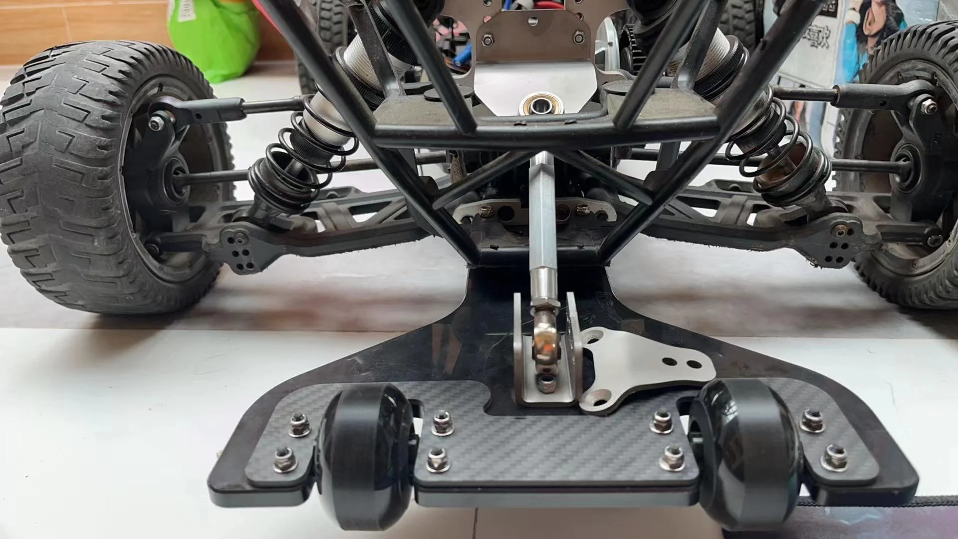 Bebop Wheelie Bar (for Baja, Hybrids, Losi 5T or Vesla) - Image 7