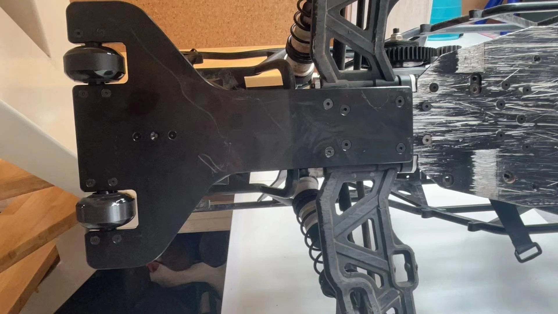 Bebop Wheelie Bar (for Baja, Hybrids, Losi 5T or Vesla) - Image 9