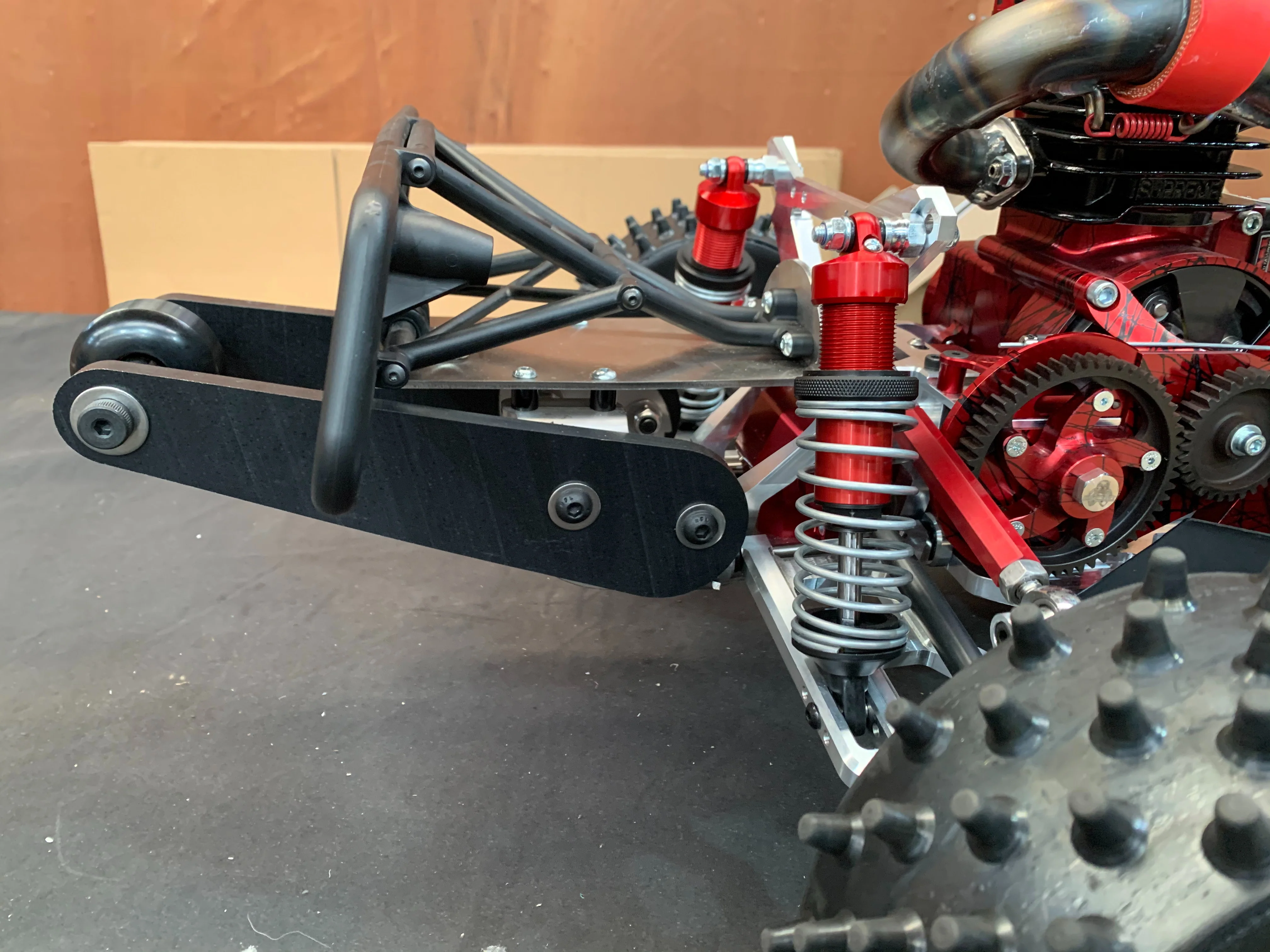 BONEHEAD RC OUTLAW Hybrid Wheelie Bar - Image 3