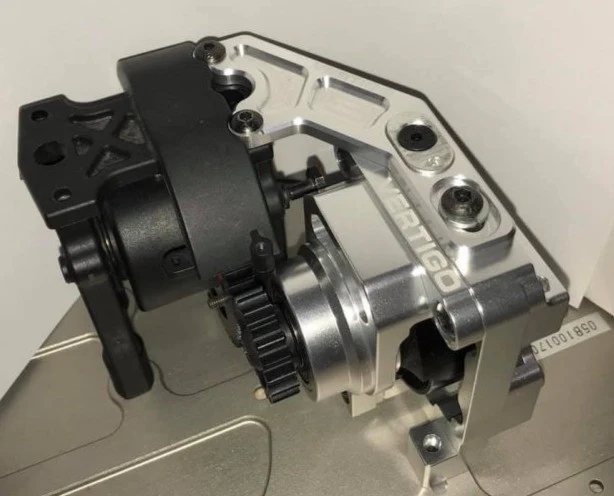 Losi 5T 1.0 & TLR 5IVE-B Clutch Housing/Carrier/Brace Kit [100668U] - Image 3