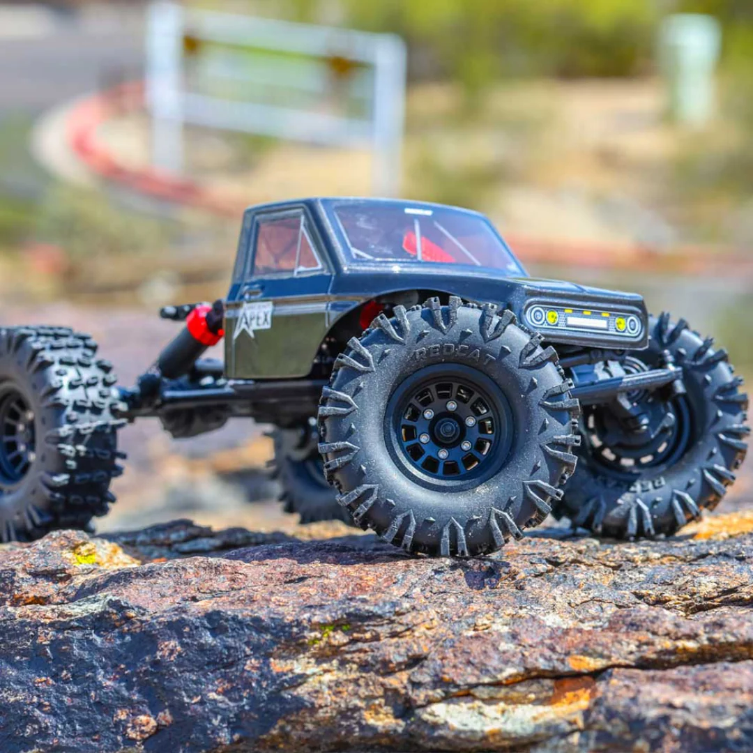Redcat Ascent-18 APEX - 1/18 Scale Brushless Electric Rock Crawler - Image 24