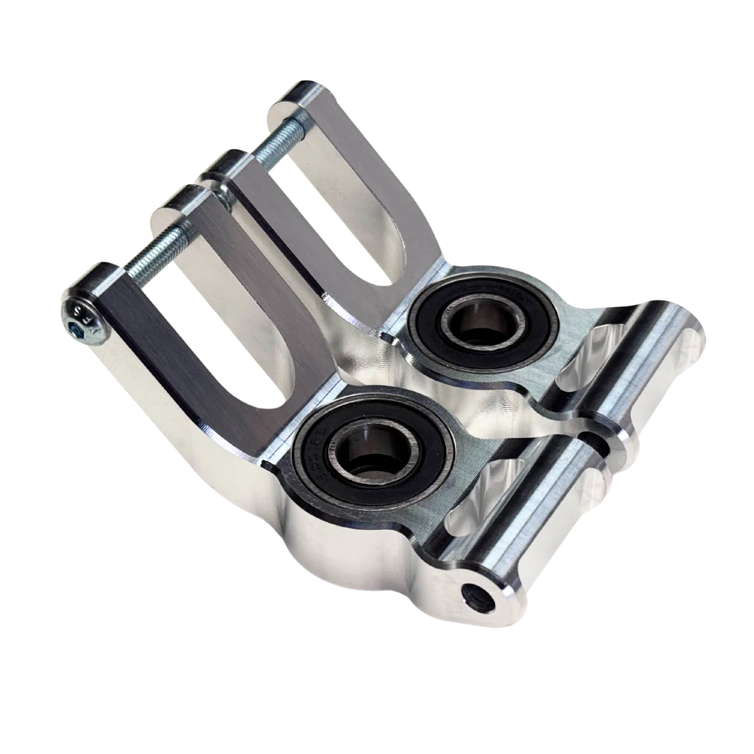(SALE) TAYLOR Billet Baja Rear Hubs with Oversize Bearings - Image 3
