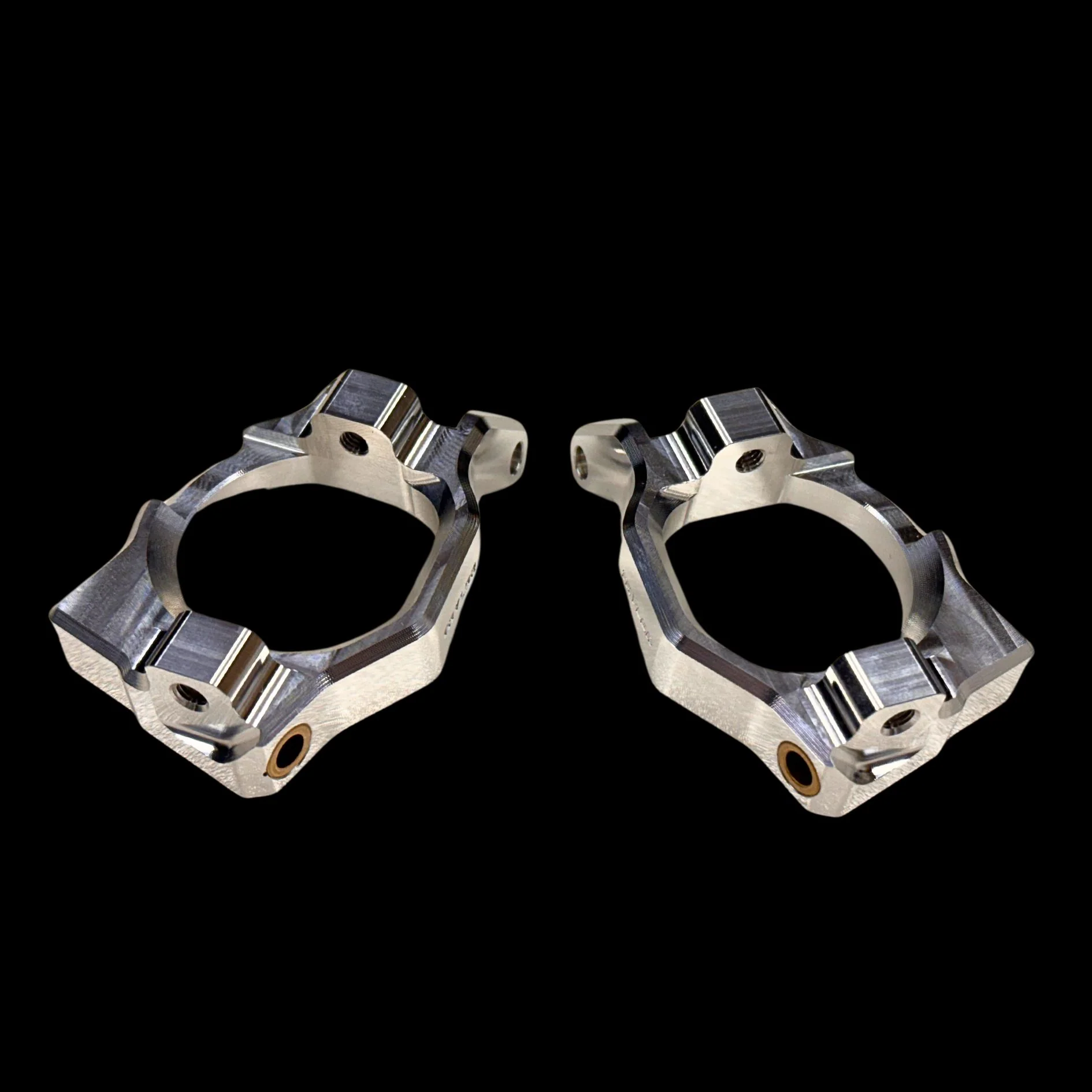 Taylor Losi DBXL (all models) Billet Front Hub Spindle Carriers - Image 3