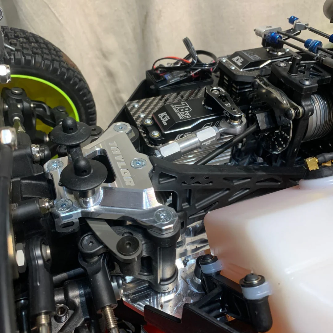 TAYLOR LOSI 5B Front Top Chassis Brace - Image 5
