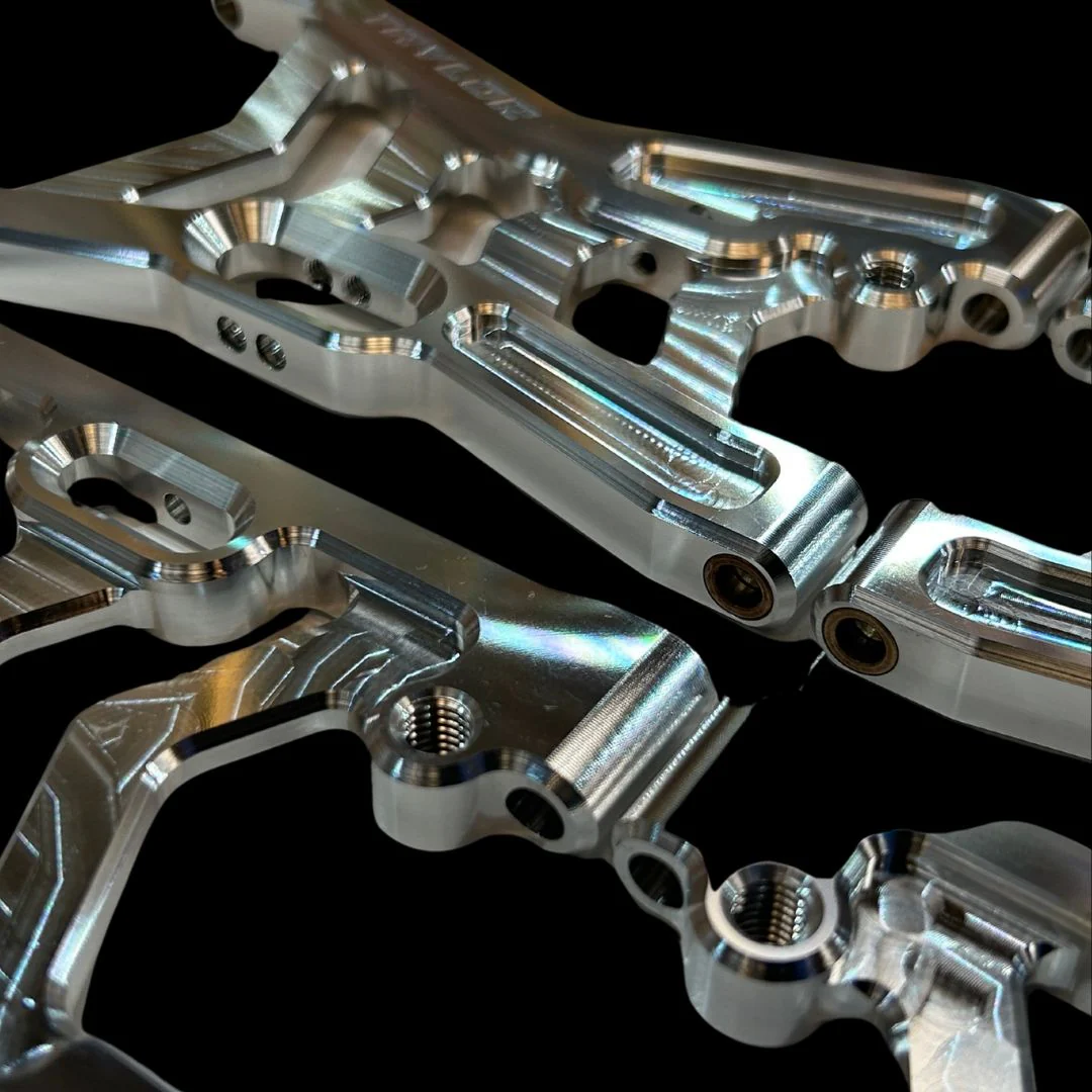 Taylor Losi 5T & 2.0 7075 Billet Suspension Arm set - Image 4